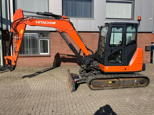 102689_Hitachi-102689-1.jpg