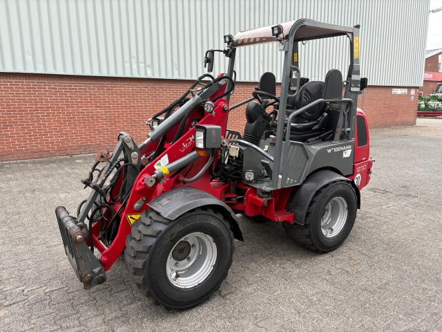 103188_Weidemann-1.jpg