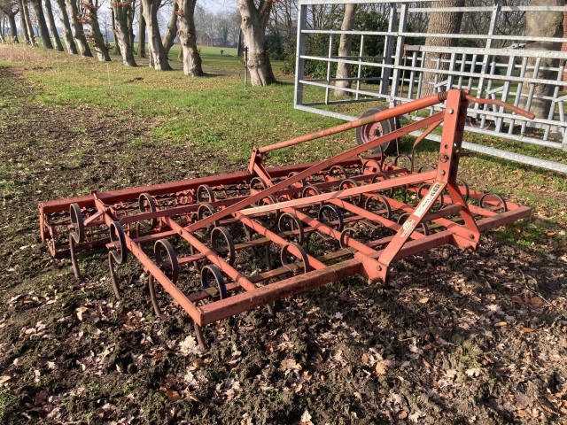 108916_Becker-cultivator-108916-1.jpg
