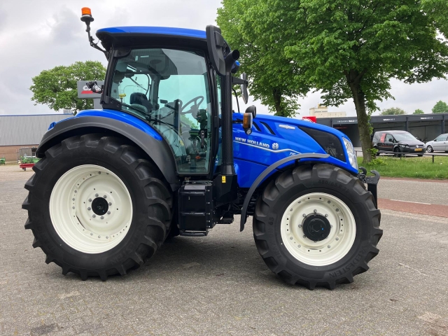 109176_New-Holland-T5-140-AC-109176-1.jpg