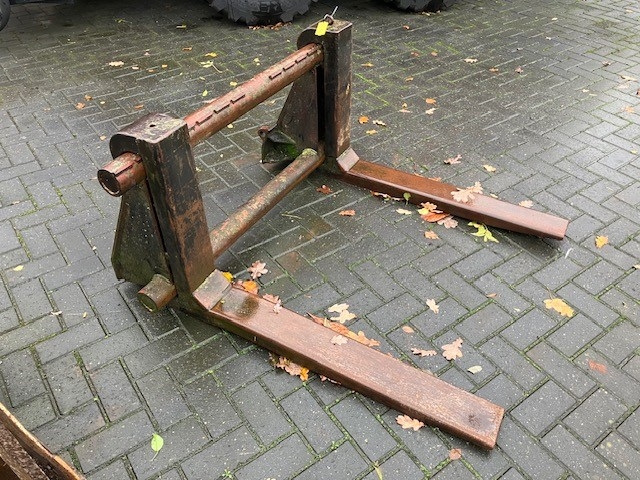 109893_3.jpg