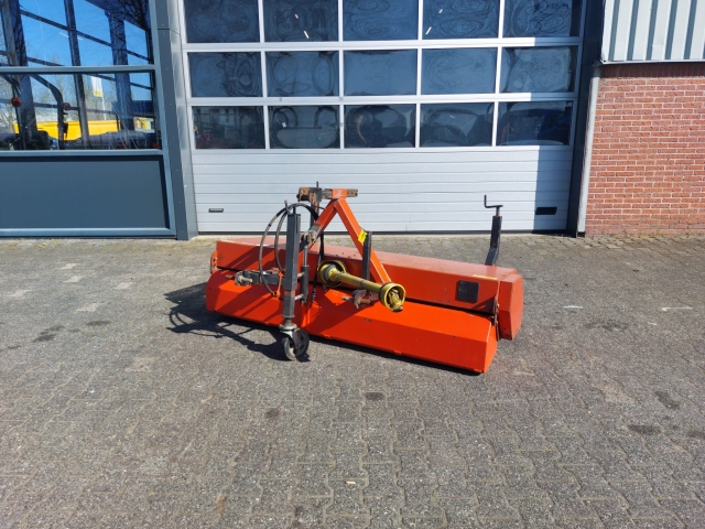 111476_Hekamp-VM205-Veegmachine-111476-1.jpg