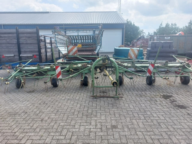 112062_Krone-KW7-706X7-Schudder-112062-1.jpg