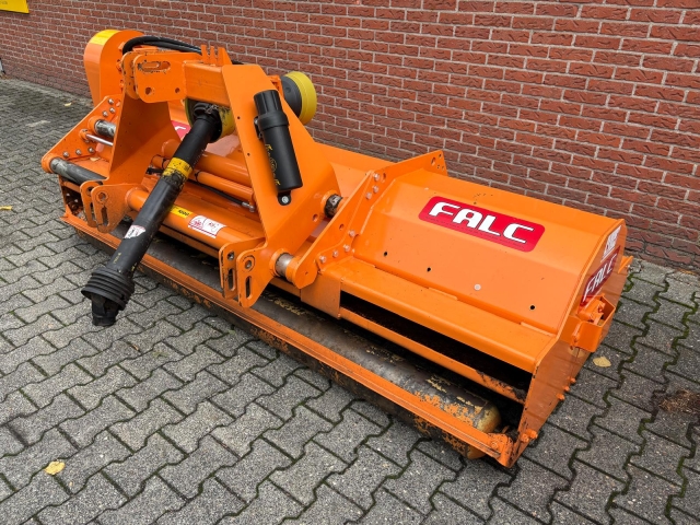 113773_FALC-1.jpg