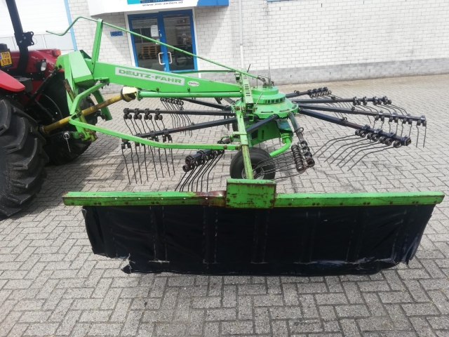 1818_Deutz-Fahr-KS2-42-Hark.jpg