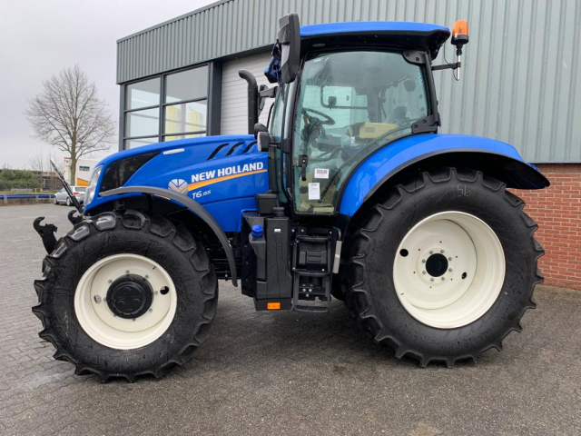 2404_New-Holland-T6-155-DC.jpg