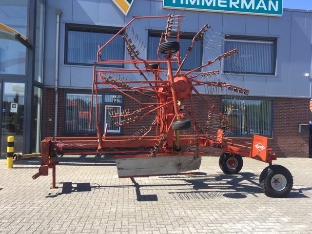 4245487-00001.JPG