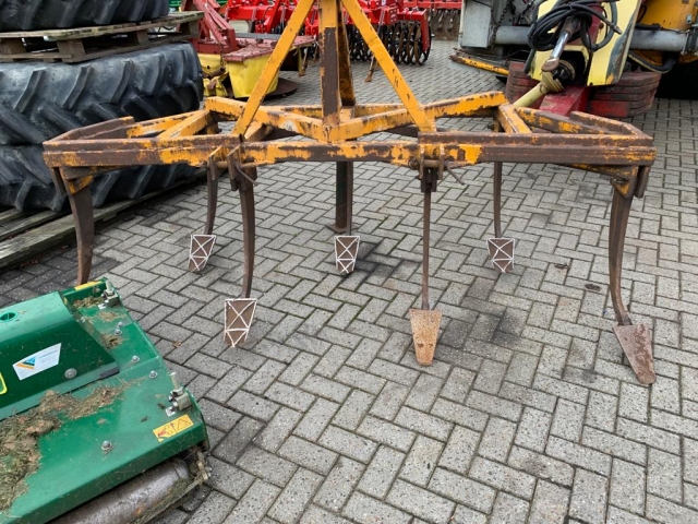_7-Tands-Cultivator.jpg