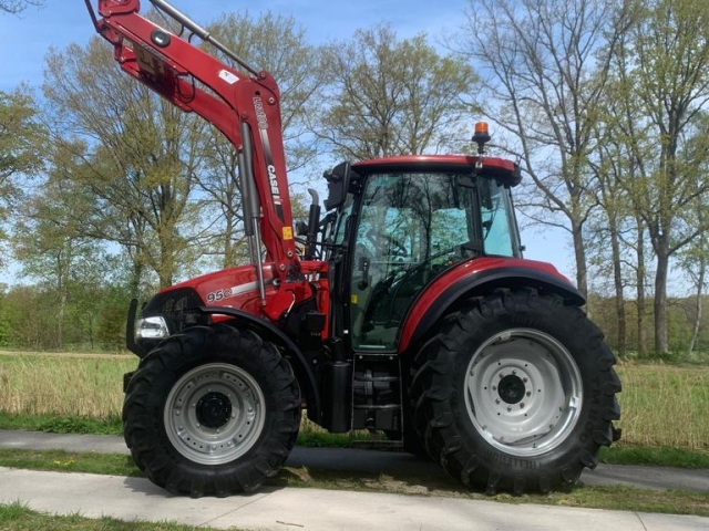 _CaseIH-Farmall-95-C-101458-101525-1.jpg
