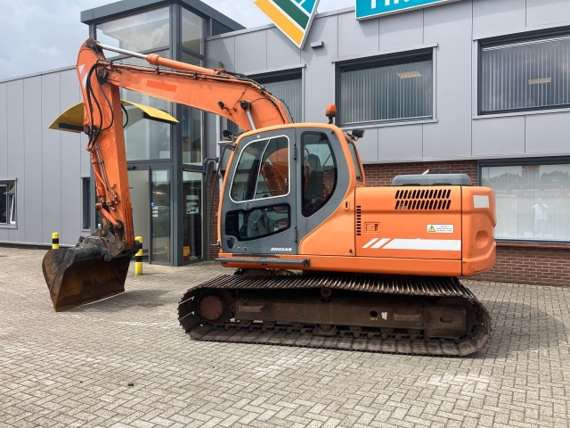_Doosan-DX140-LC-Rupsgraafmachine-28-7-25-1.jpg