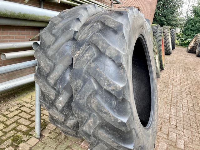 _Good-Year-18-4R38-2-stuks.jpg