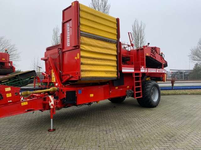 _Grimme-SE150-60-Aardappelrooier.jpg