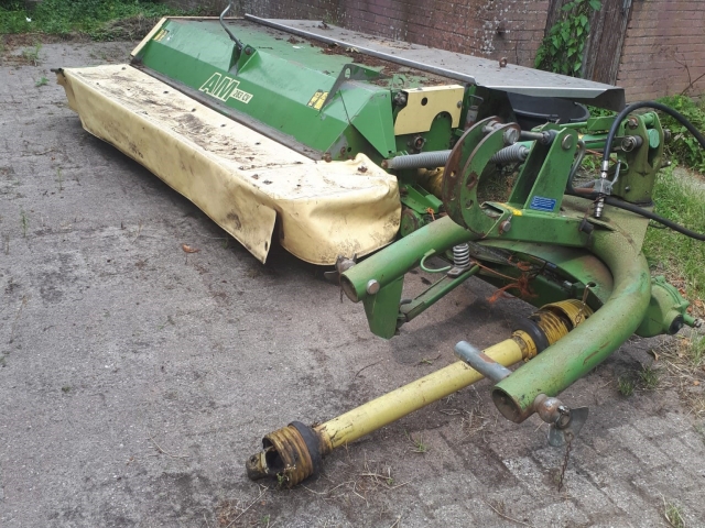_Krone-AM283CV-Maaier.jpg