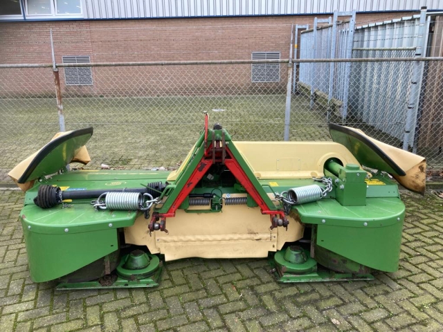 _Krone-EC320F-Frontmaaier.jpg