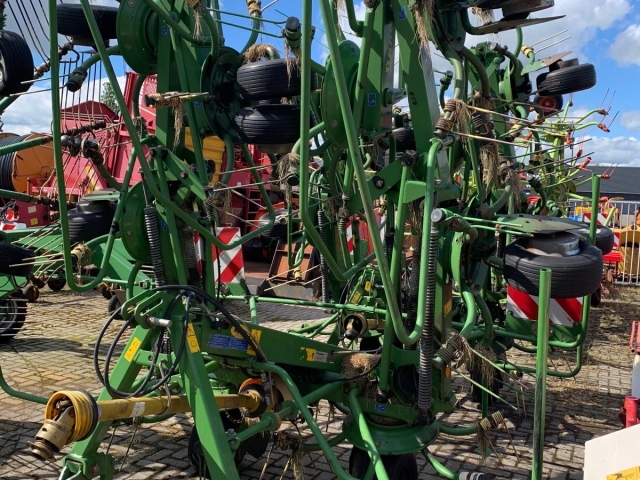 _Krone-KW8-828-Schudder-111527-1.jpg