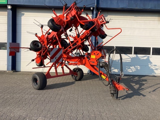 _Kuhn-GF-10802T-schudder.jpg