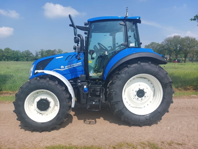 _New-Holland-T5-100-EC-22-5-23-1.jpg