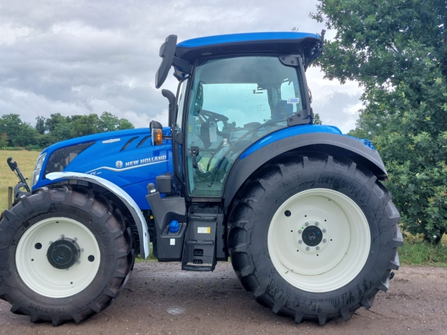 _New-Holland-T5-140-AutoCommand-7-7-25-1.jpg