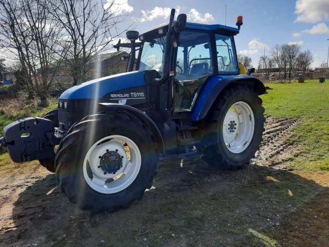_New-Holland-TS115-20-3-23-1.jpg