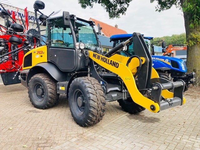 _New-Holland-W70C-Shovel.jpg