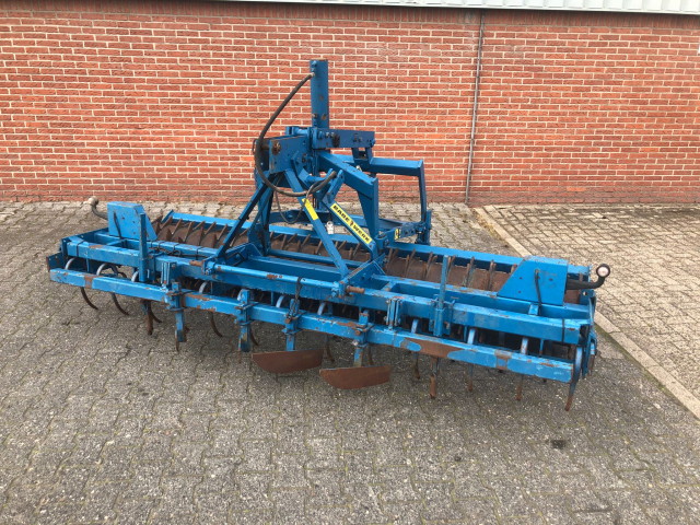 _Rabe-301-Compacteg.jpg