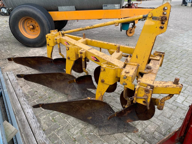 _Rumptstad-R326-Ploeg.jpg
