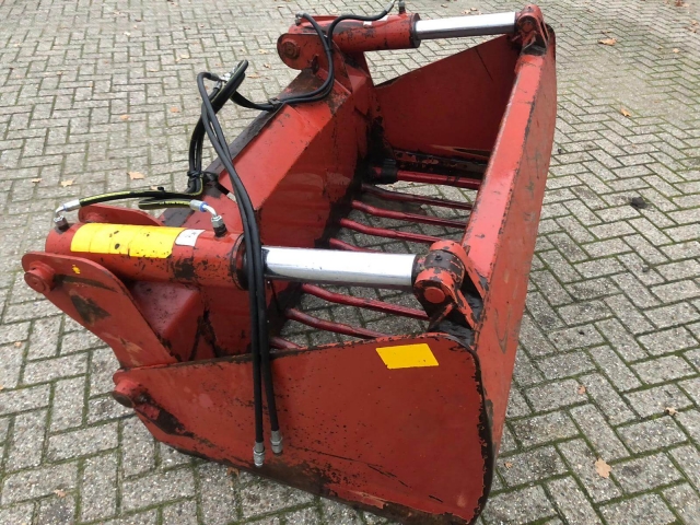 _Strautmann-SZ-232-Kuilhapper.jpg