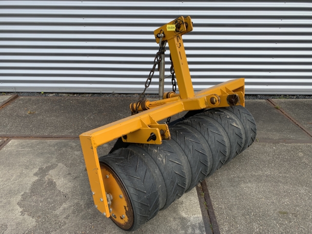 _Weevers-farmflex-aandrukrol.jpg